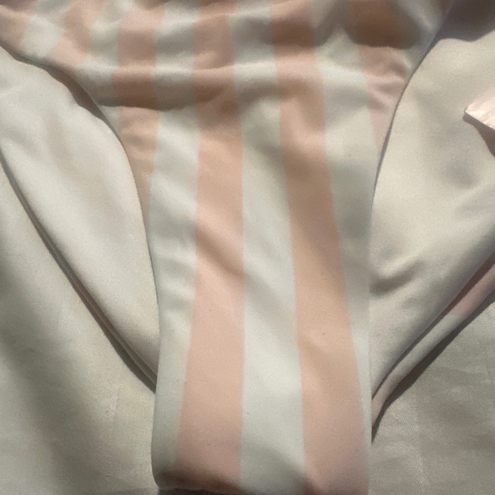 Victoria secret bikini bottom Med New